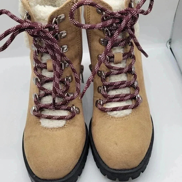 Madden Girl Womens Hayess Faux-Fur Lug Sole Hiker Booties, LT BEIGE, Size 5M - Picture 5 of 11